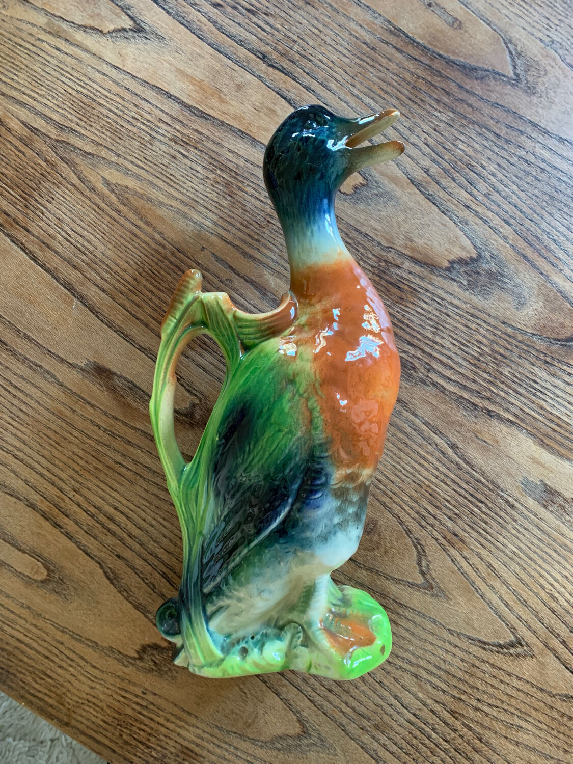 Pitcher duck Saint Clement