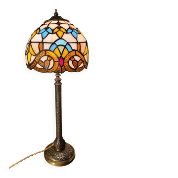 lamp, chiselled bronze base 19th century, and pretty stained glass lampshade