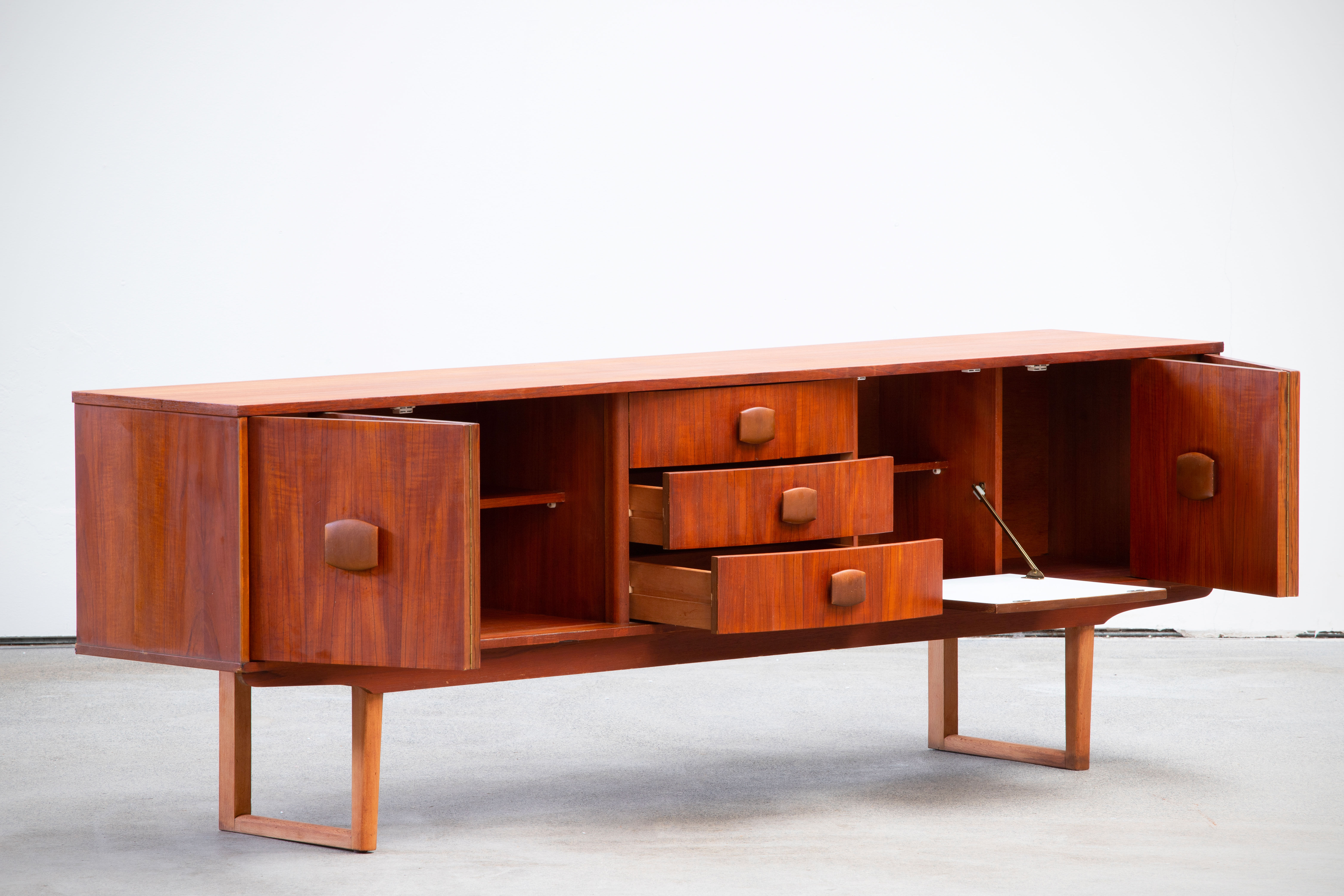 Vintage Scandinavian enfilade 1960