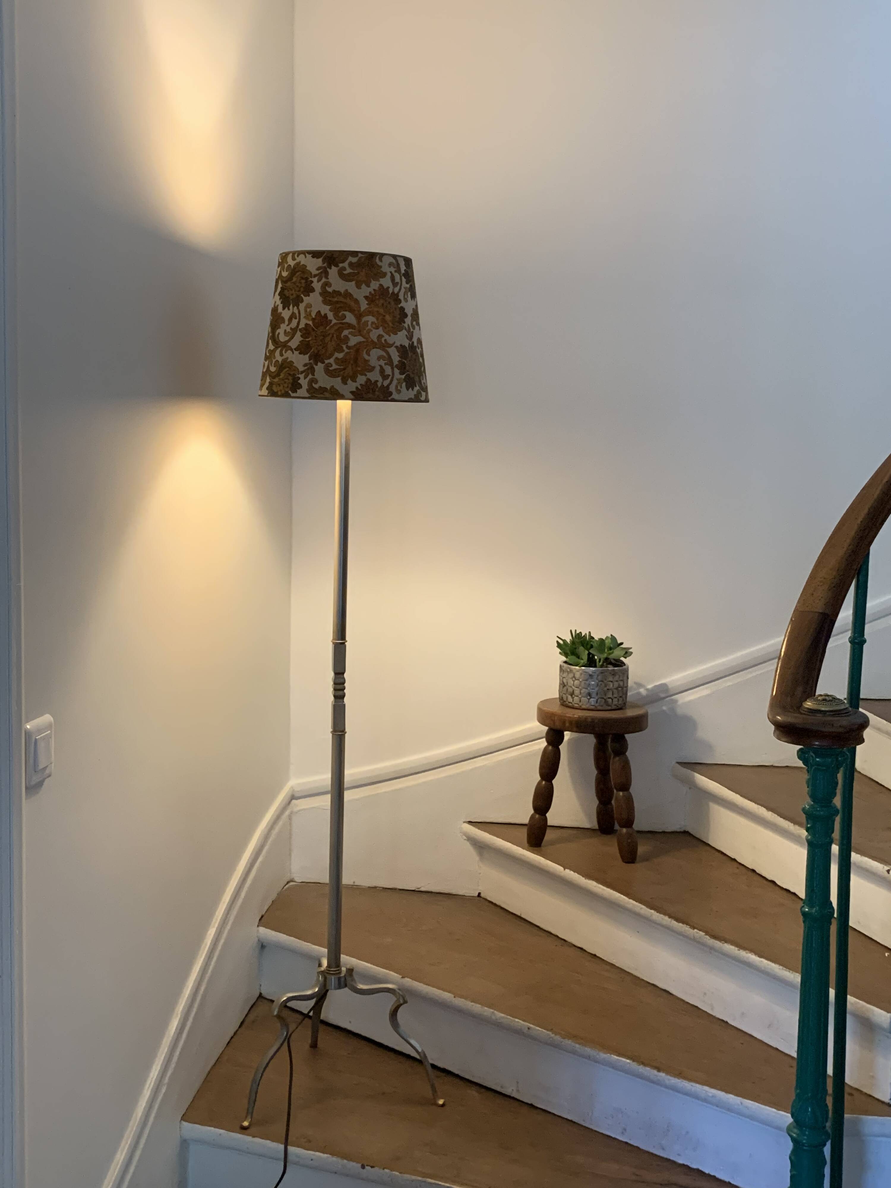 Vintage tripod floor lamp 1960