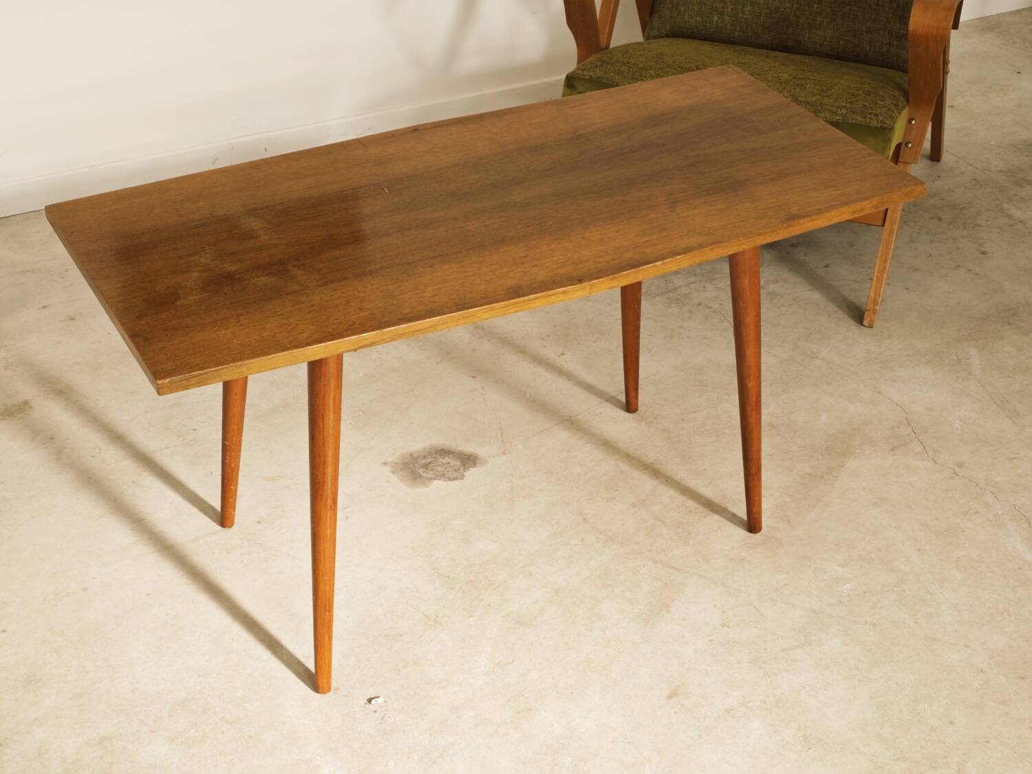 Table basse Ton Bystrice Thonet 1960 en bois