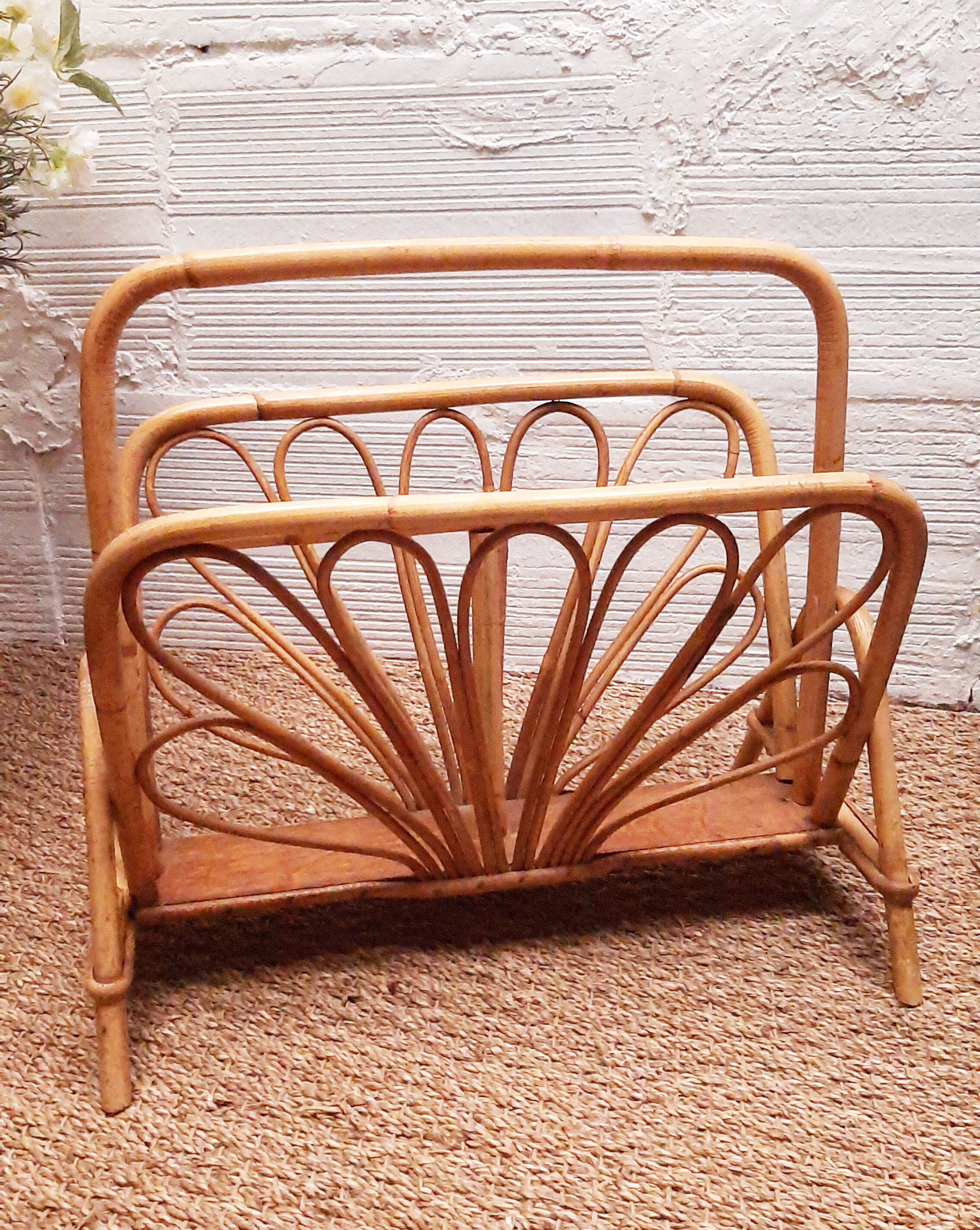Porte-revue rotin vintage année 60 70