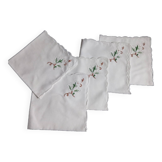 5 cotton table napkins, embroidered vine leaf decir, vintage