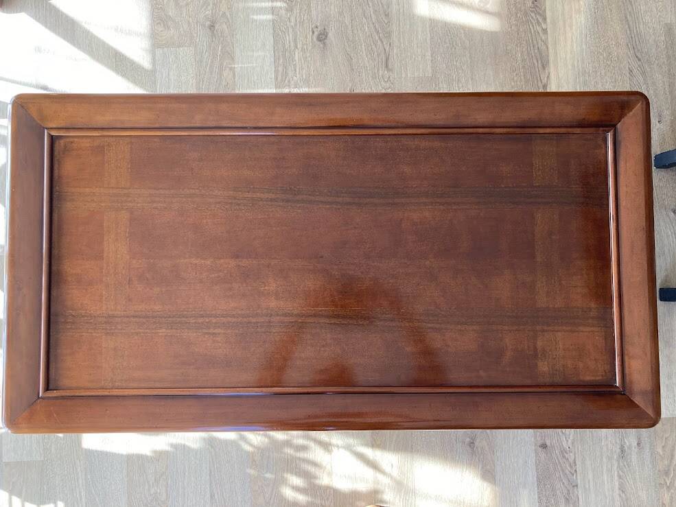 Rectangular mahogany coffee table with drawer