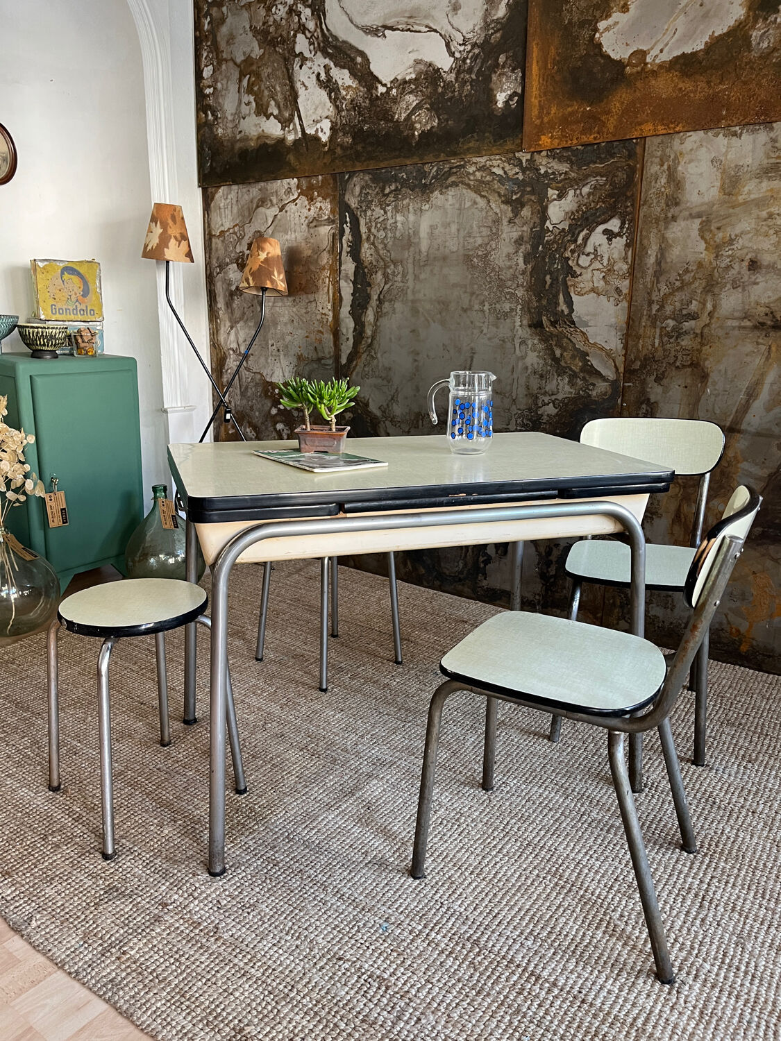 Formica and chrome extension table 2 stools 2 chairs