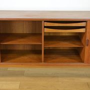 Enfilade danoise en teck par Arne Vodder modèle OS37 / Sibast 1960