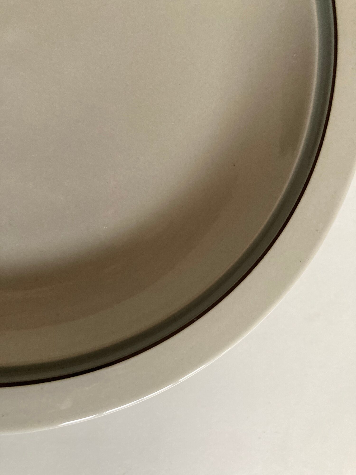Set of 7 flat plates Arabia Finland Airisto faience 1970 Scandinavian