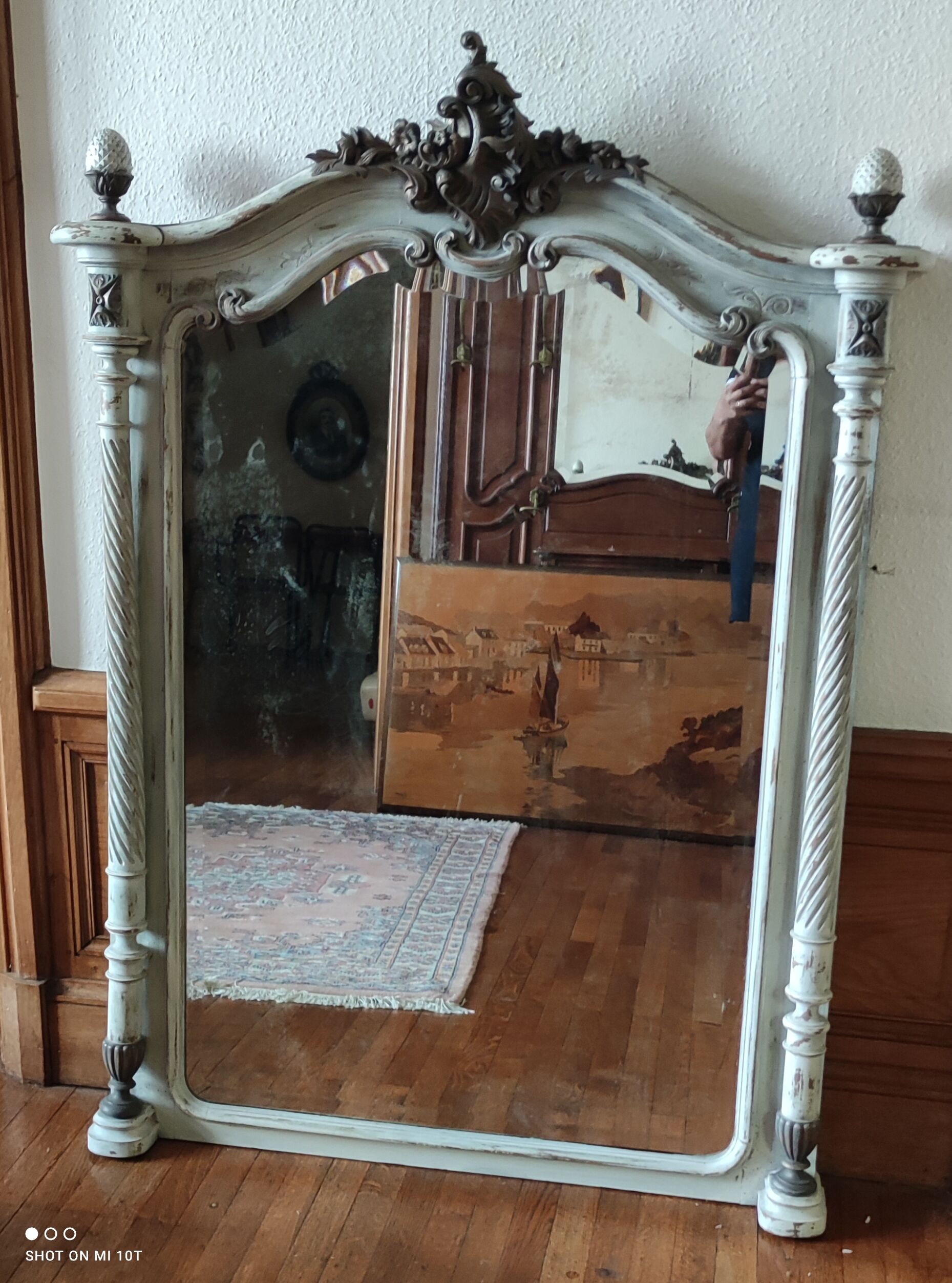 Large antique mirror 150x102cm
