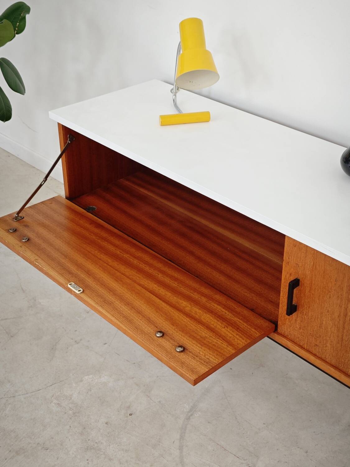 Ancienne meuble coiffeuse style scandinave 1960
