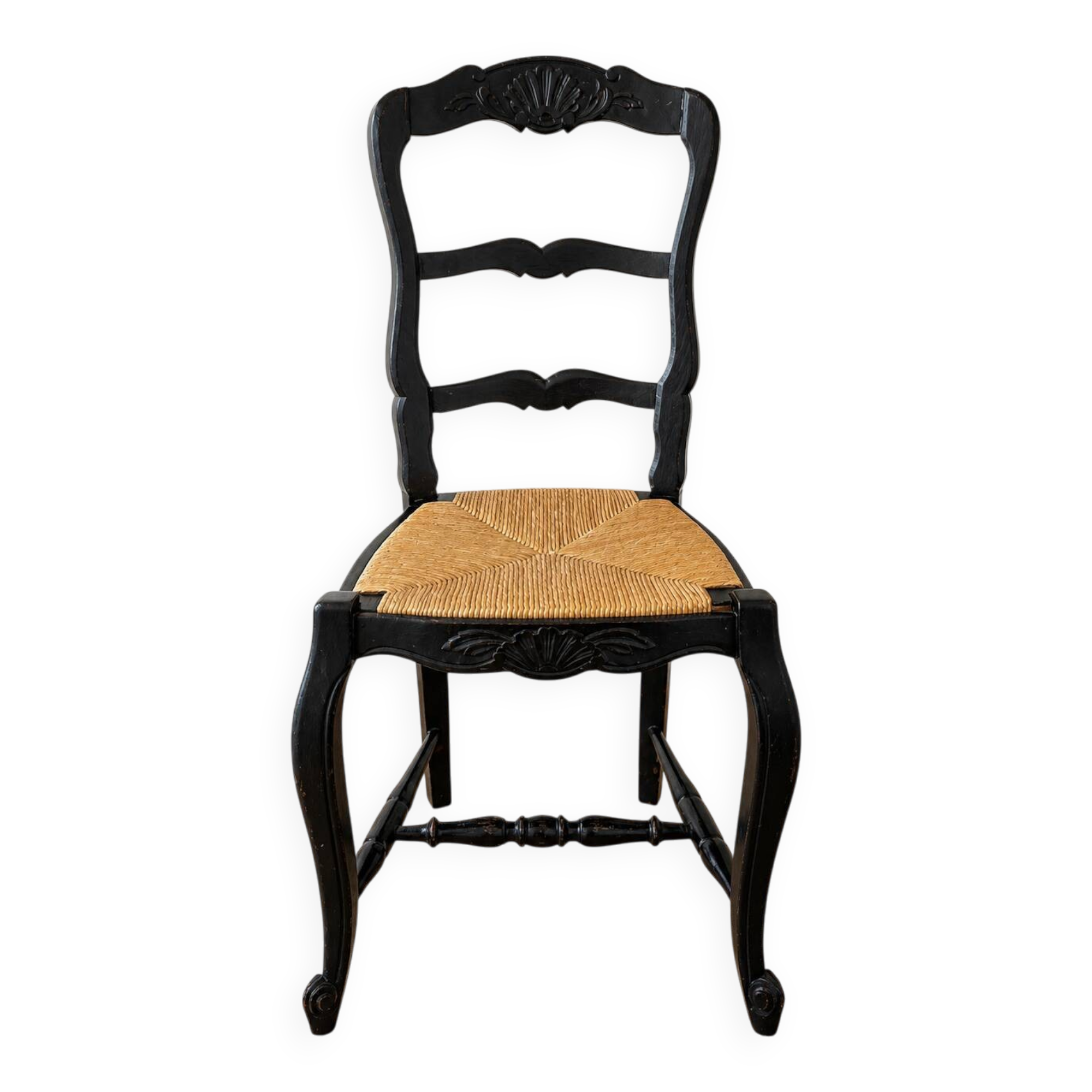 Louis XV style wooden chair – straw seat