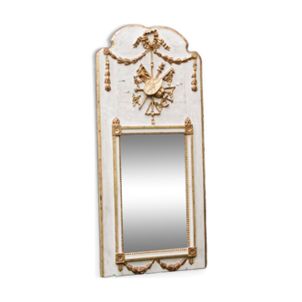 Carved wooden overmantel mirror, 19th century