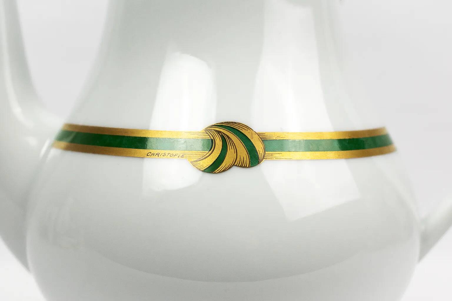 Christofle Paris – Teapot in porcelain, Green Ribbon model