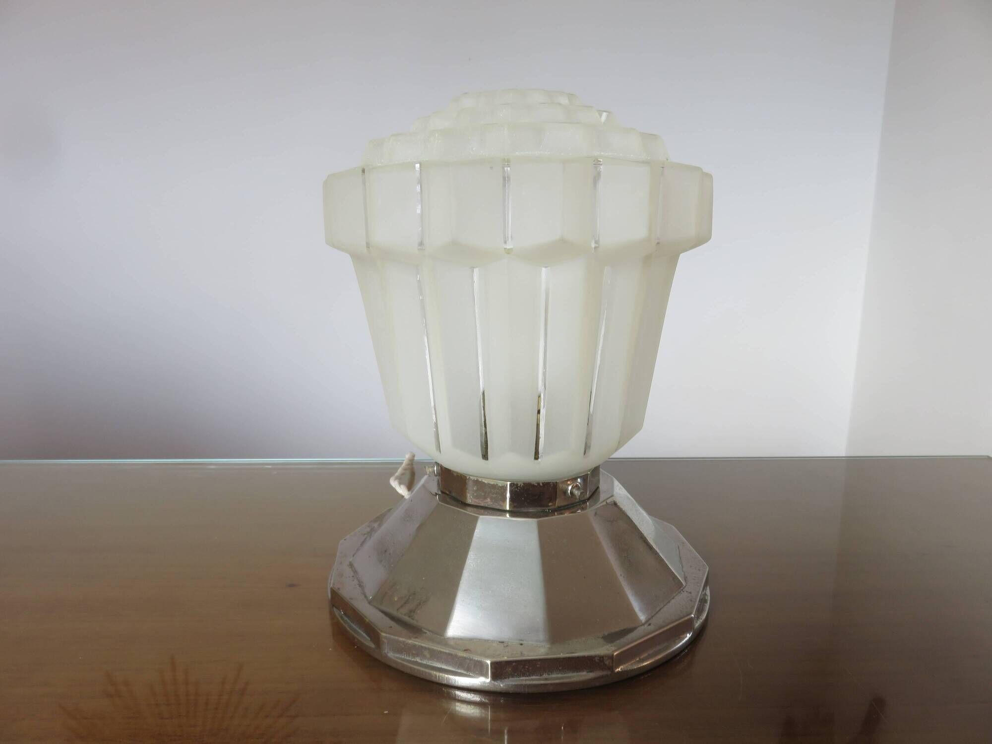 Art deco "skyscraper" lamp in nickel-plated brass and glass 1920s 30s