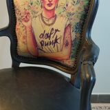Fauteuil type louis XV dossier