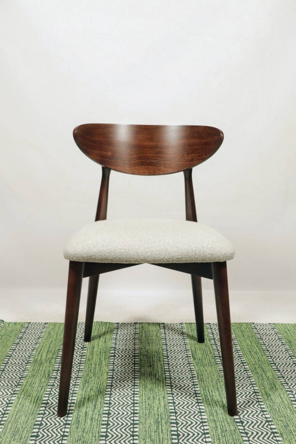 Scandinavian dining chair