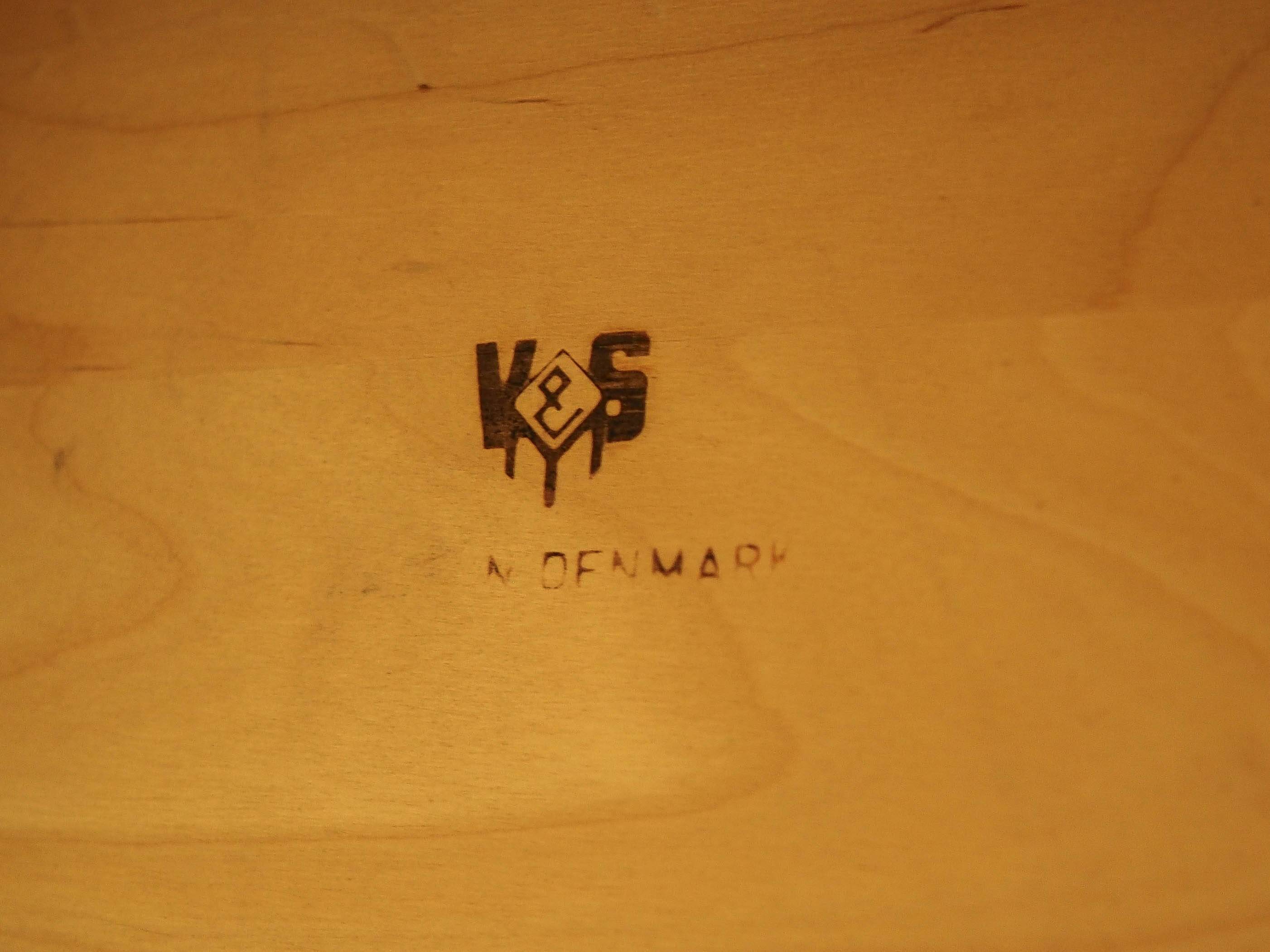 Rosewood table, Danish design, 1960s, designer: Henning Kjaernulf, manufact