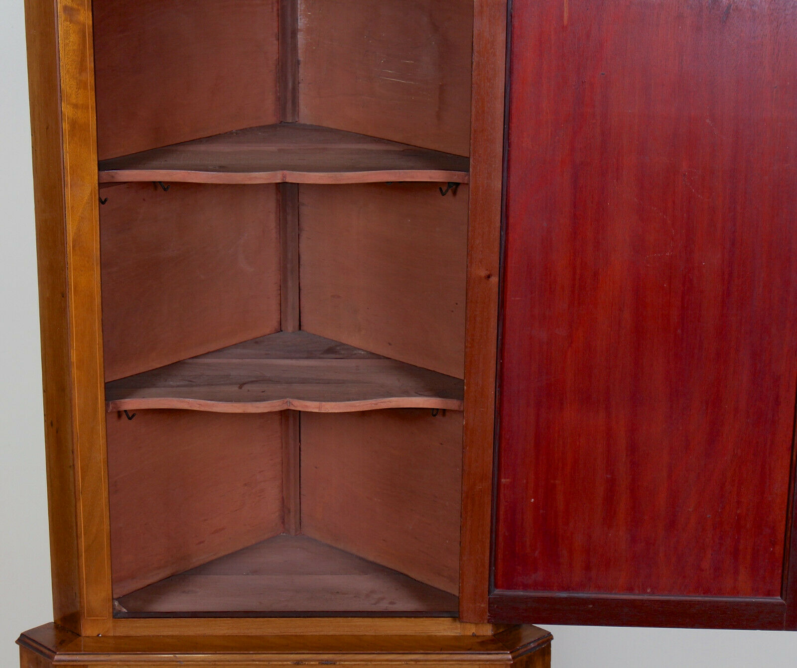 corner furniture of the nineteenth century