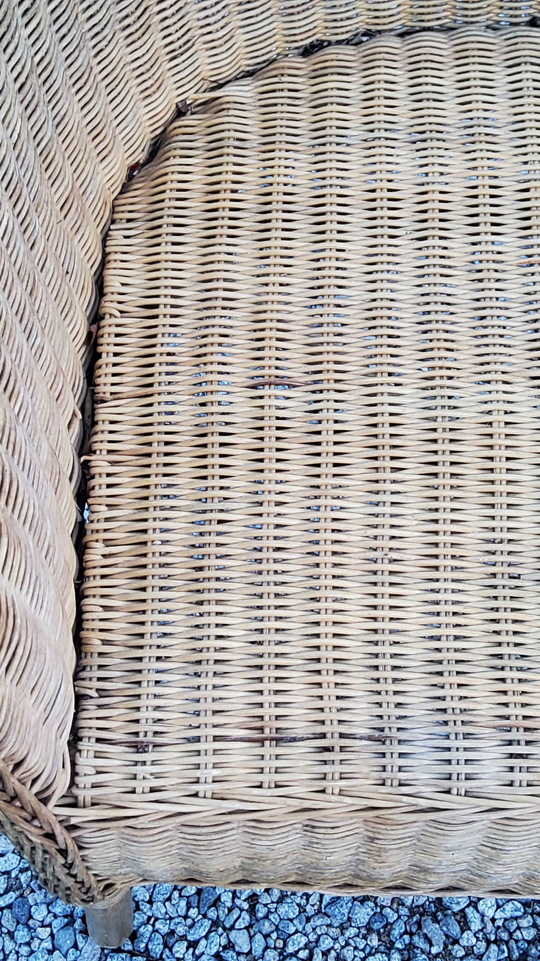 Pair of armchairs and bench in rattan and bamboo from the 60s/70s