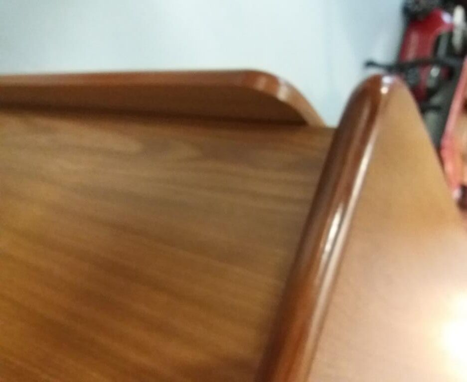 Oak-plated dresser 1980