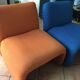 Paire de fauteuils bas typique années 70