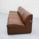Canapé modulable en cuir cognac par Artifort