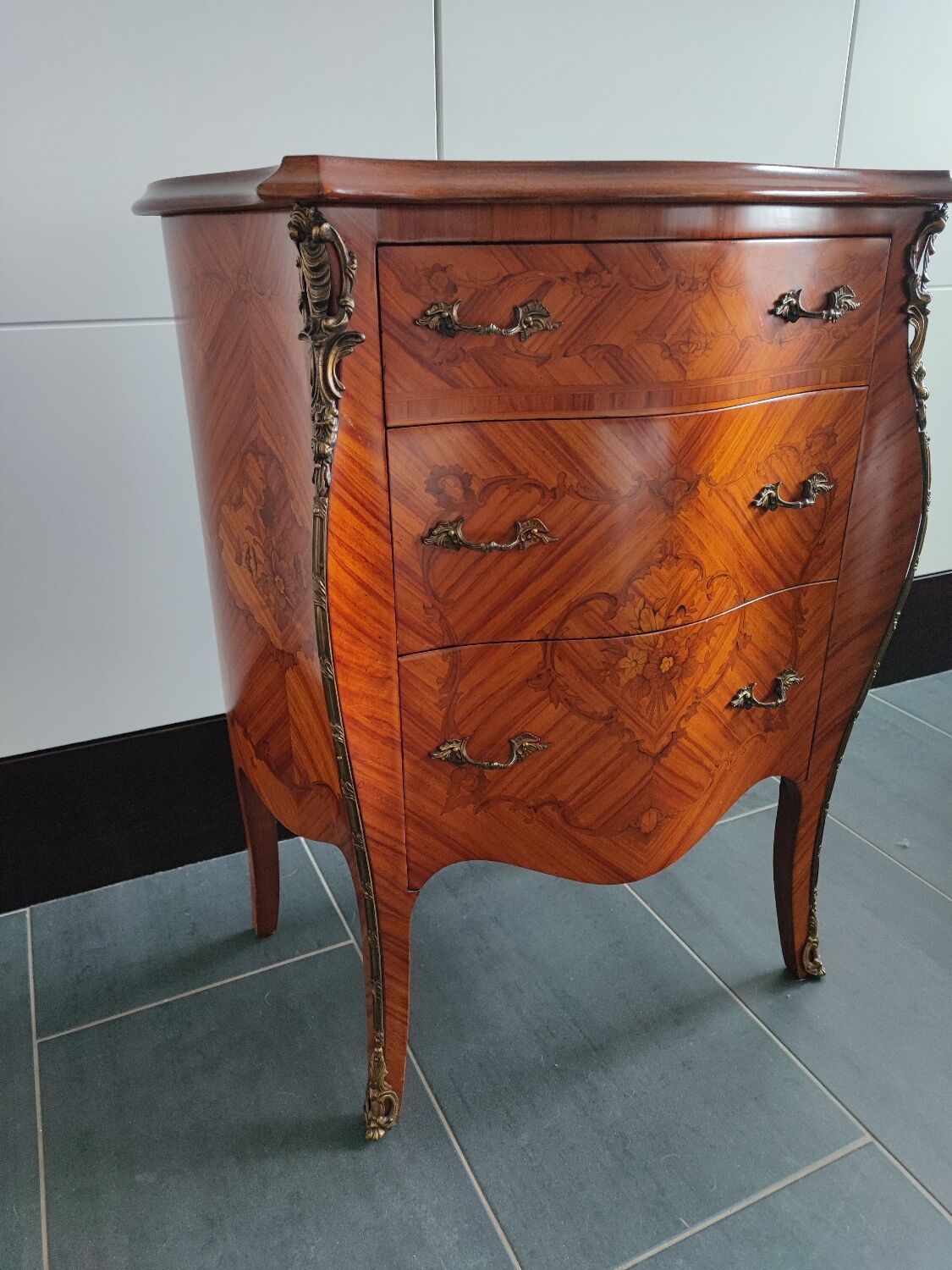 Chest of drawers 3 drawers