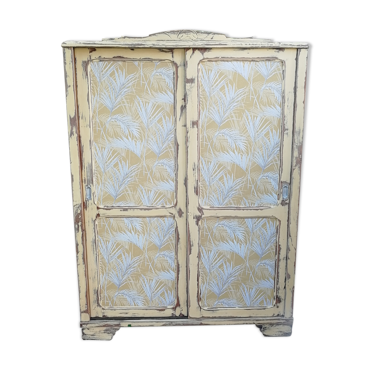 Wardrobe, sliding doors