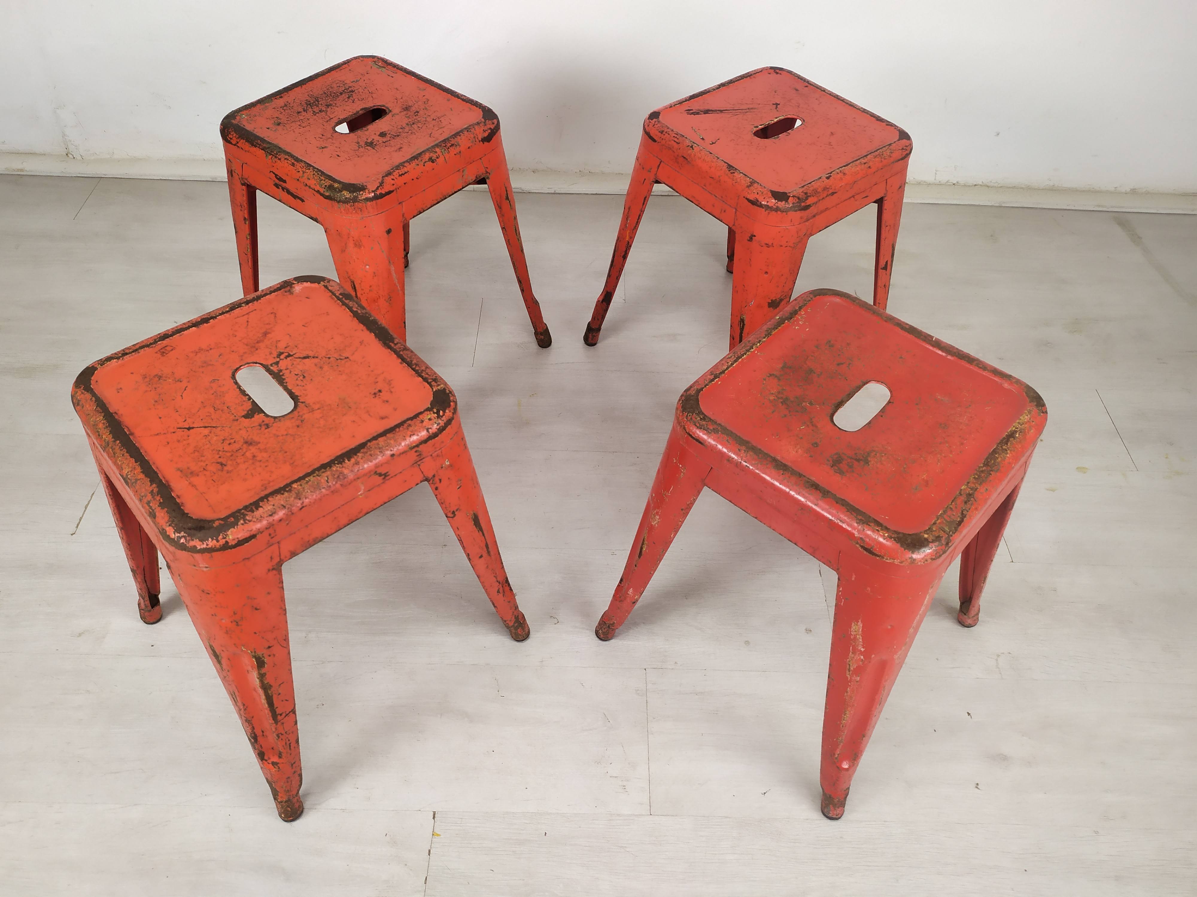 4 tolix indus stools