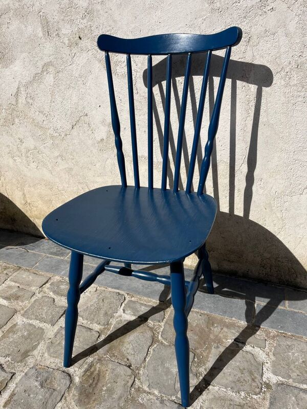 Chaise Baumann bleu