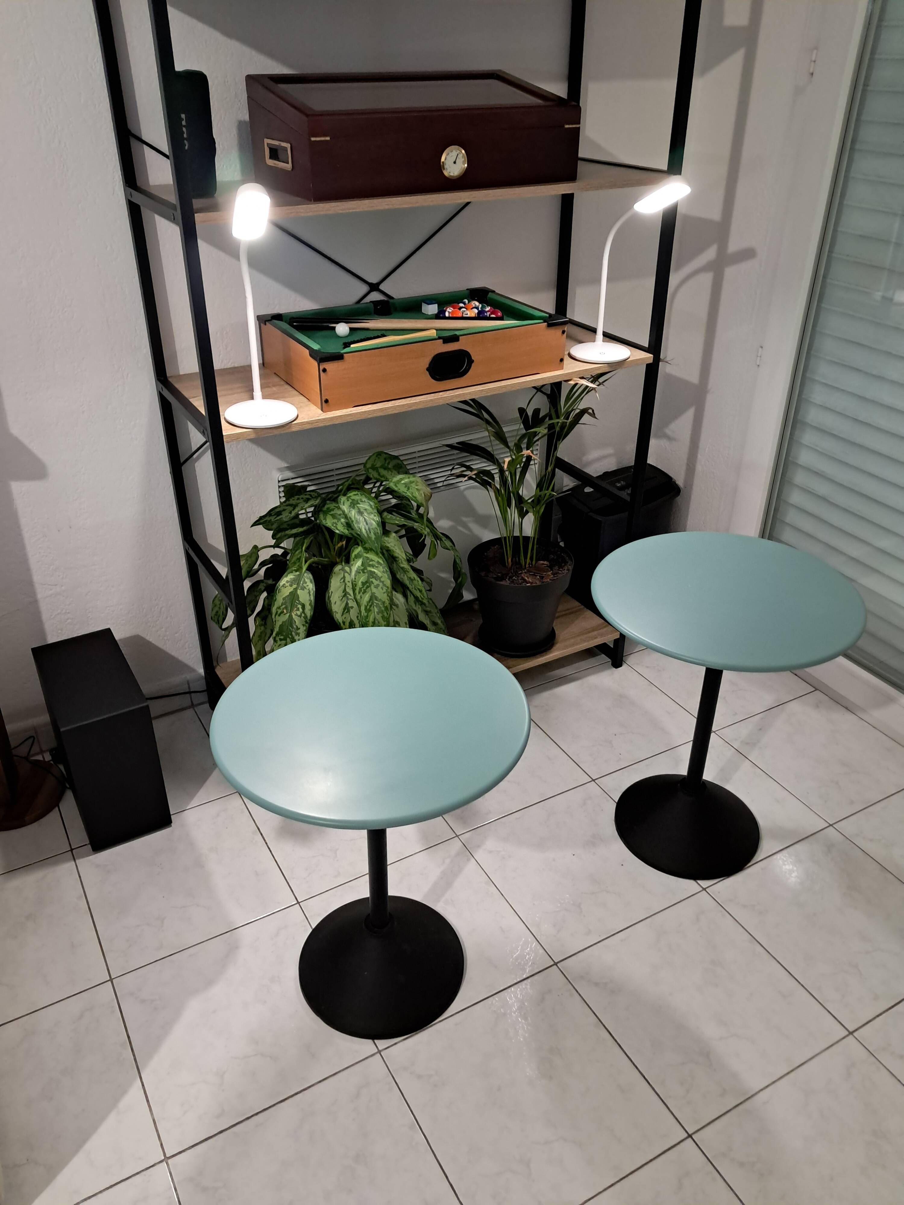 Set of postmodern side tables. Porada Arredi home.