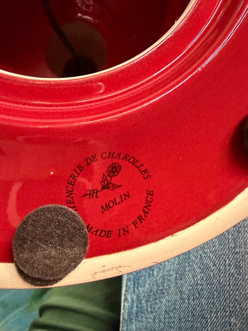 Red ceramic lamp base