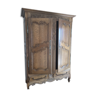 Armoire en bois