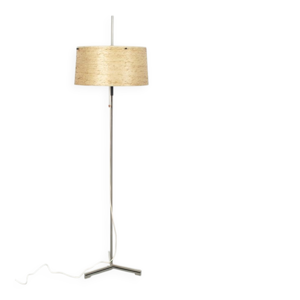 Lampe de sol moderniste — Beyit