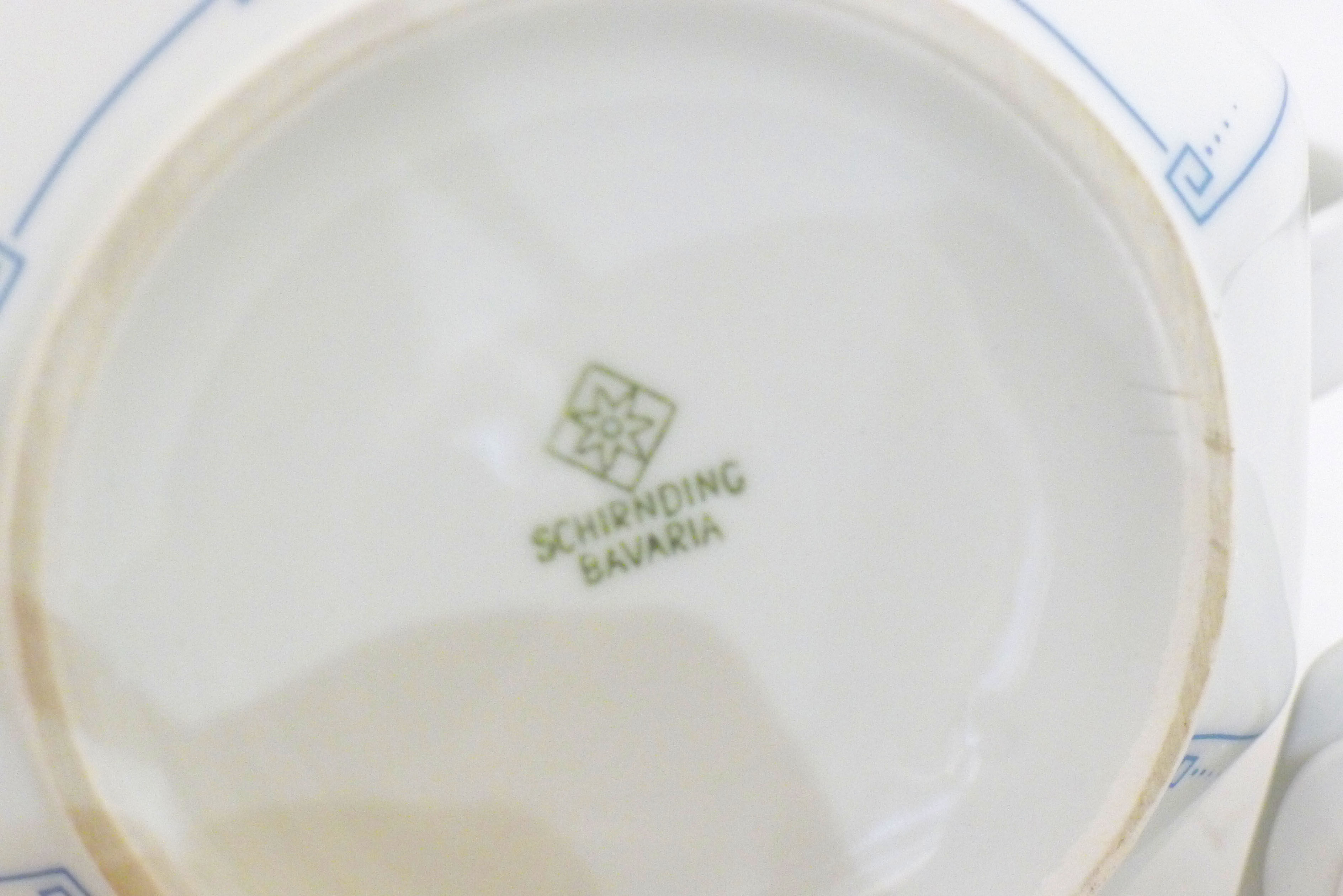 Porcelain teapot Schirnding Bavaria miXXth