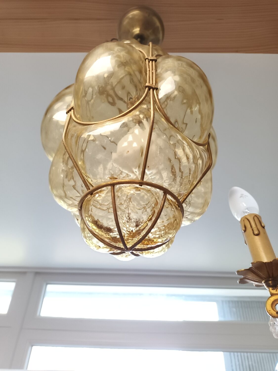 Lantern chandelier