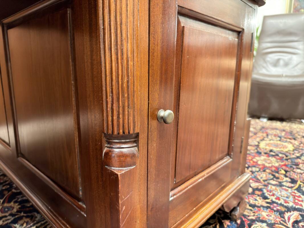 Bureau classique anglais Chesterfield Partnerdesk