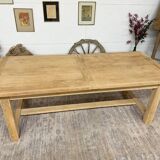 Farmhouse table with central extensions