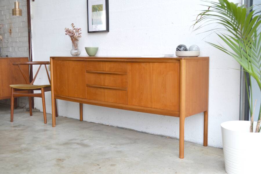 Scottish enfilade by McIntosh 175 cm