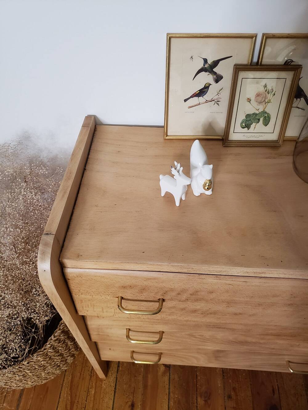 vintage chest of drawers