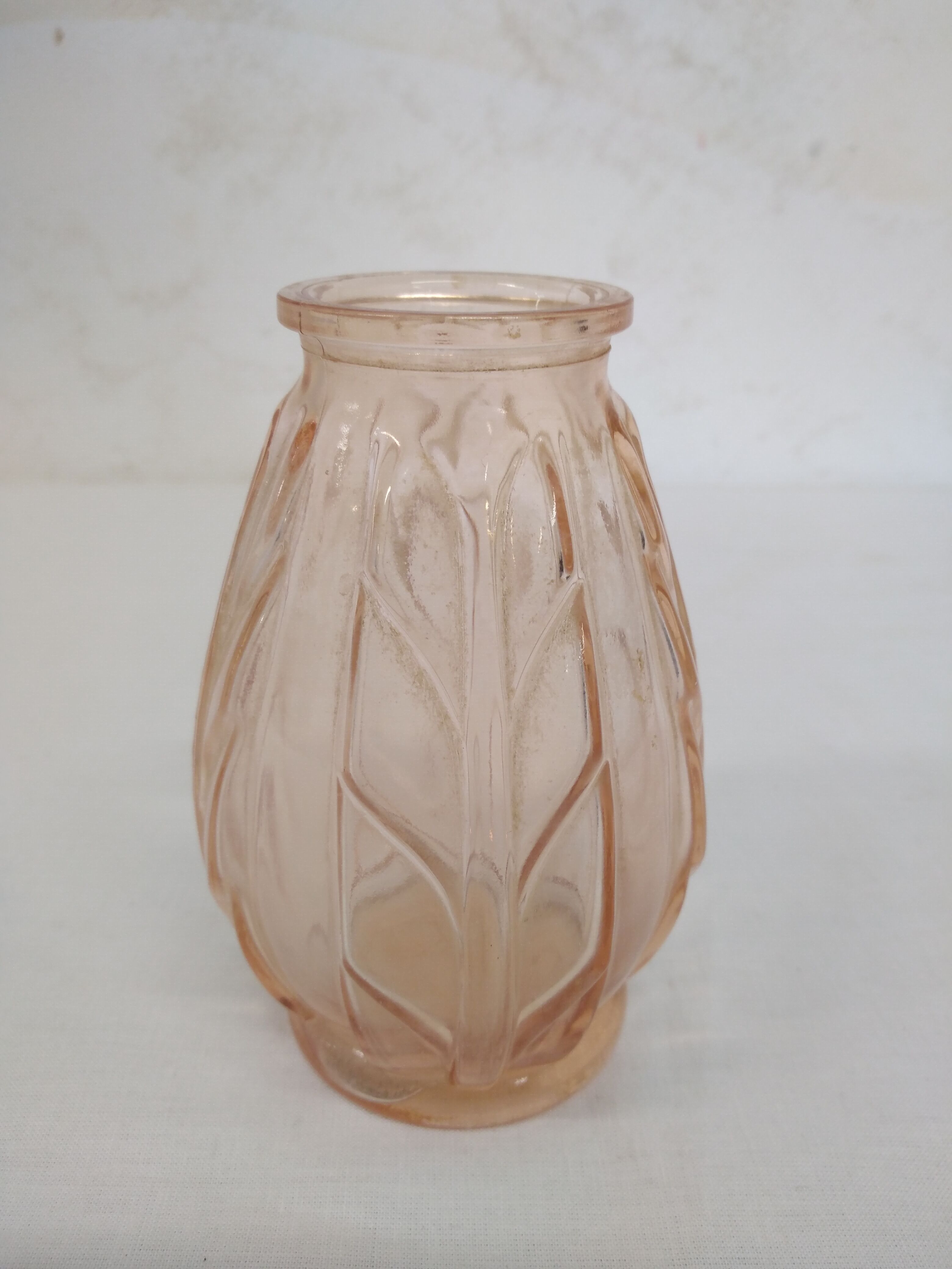 Old pink blown glass soliflore