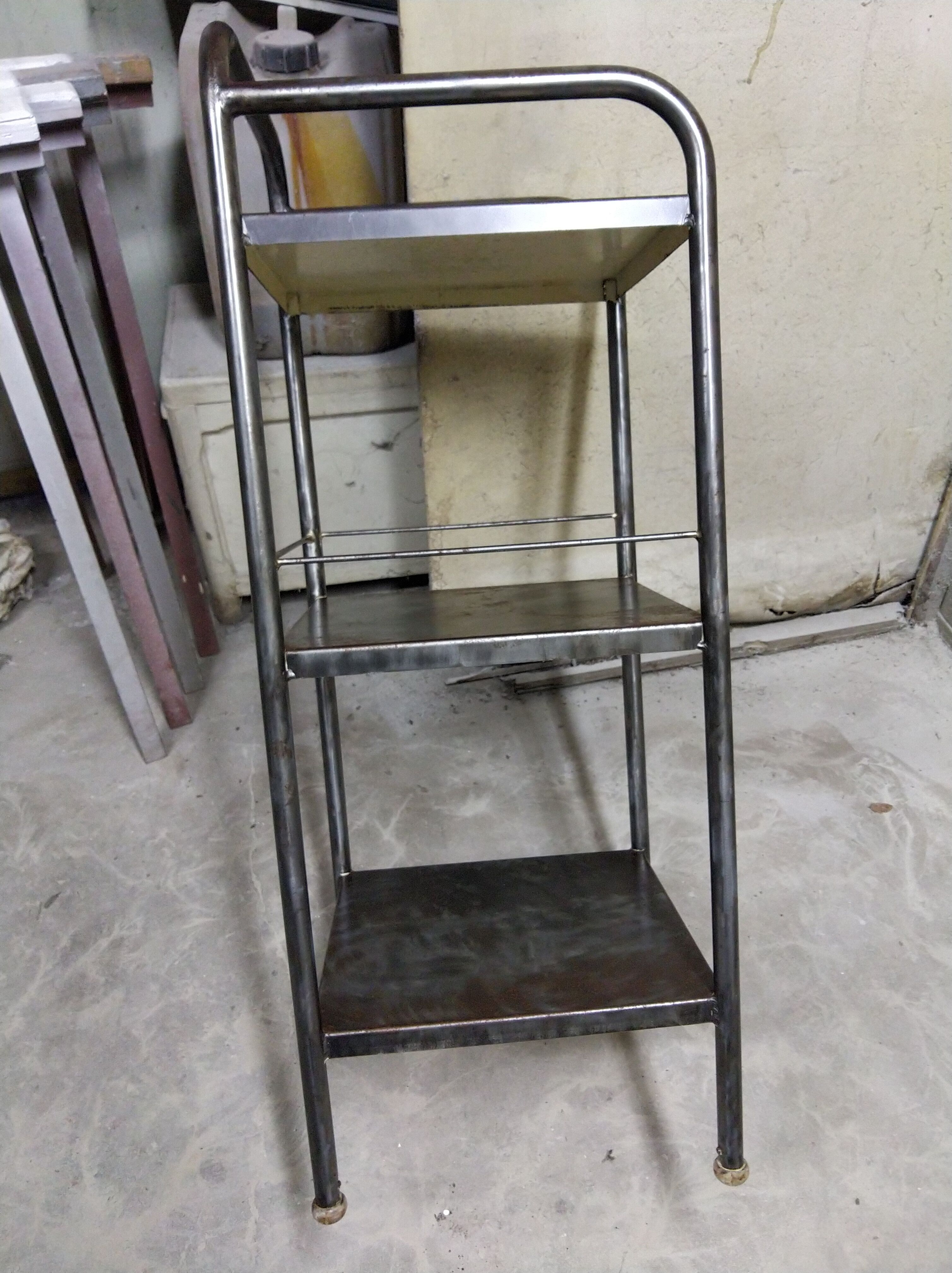 High bedside in steel industrial