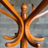 Baumann parrot coat rack