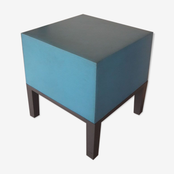 Pouf "primary", grey plastic stucture, qm foam blue trim