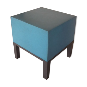 Pouf "primary", grey plastic stucture, qm foam blue trim