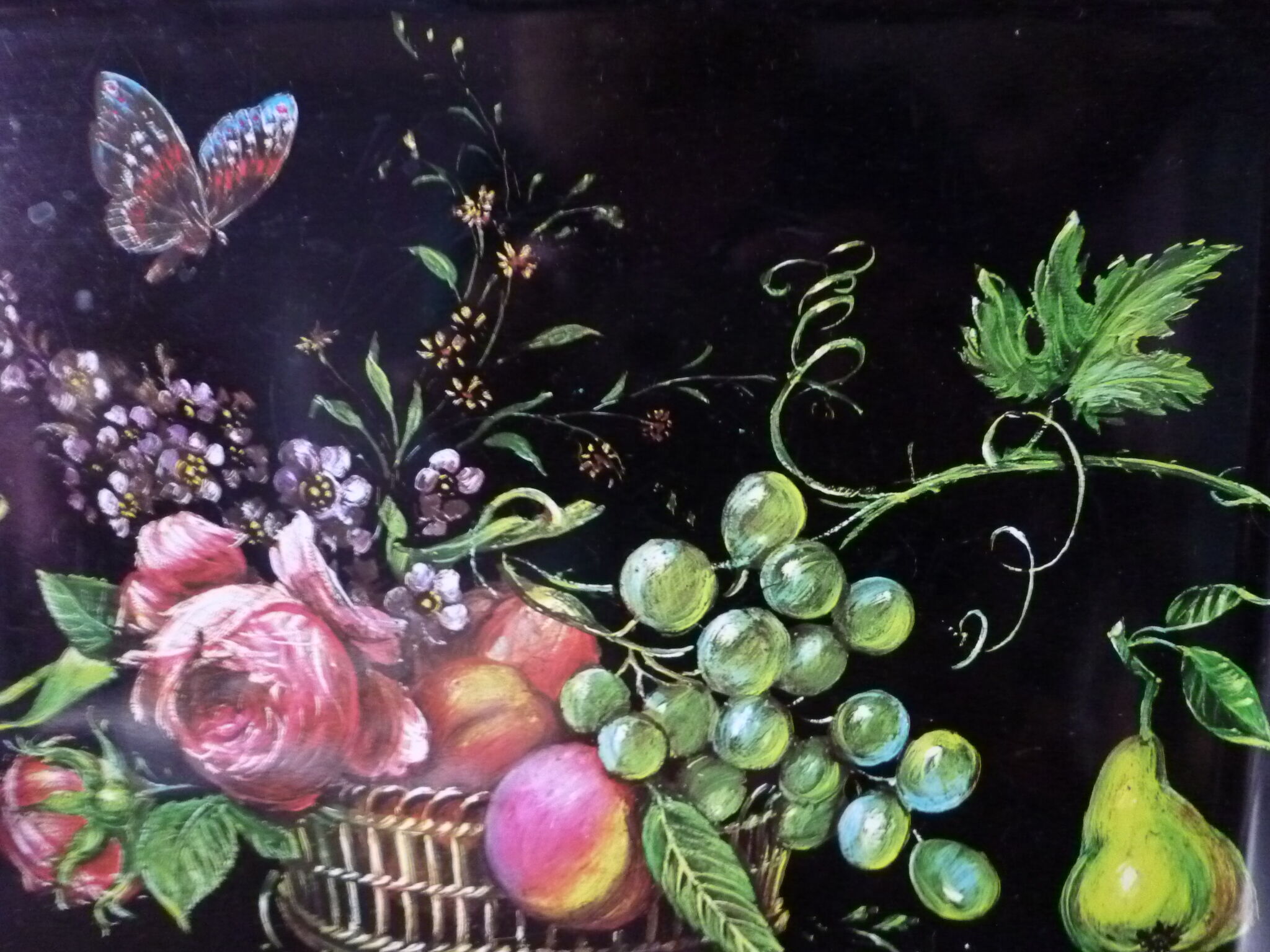 Screen-printed metal tray