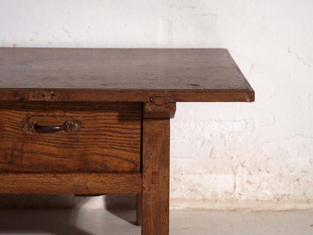 Antique Japanese wooden coffee table – Japan, circa 1920