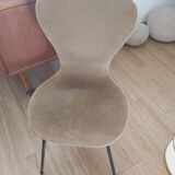 Series of 3 vintage chairs