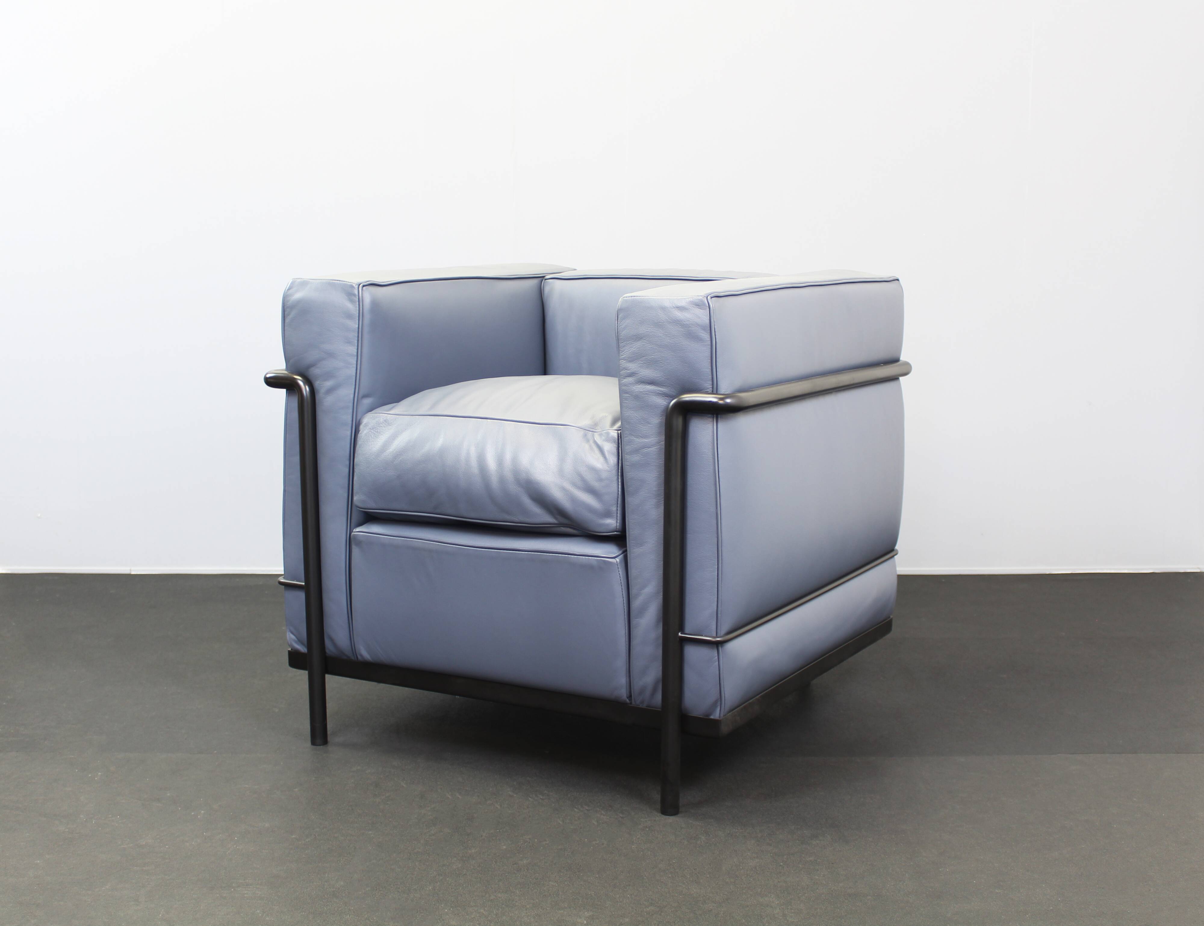 Lc2 Le Corbusier Armchair, Cassina, Charlotte Perriand