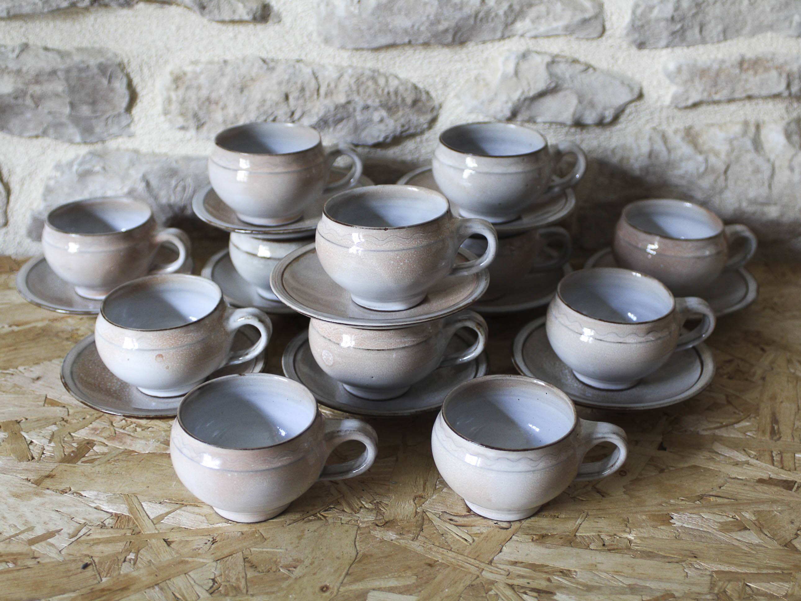 Set of 10 espresso cups and saucers Chantal and Thierry Robert
