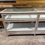 Glass shop counter